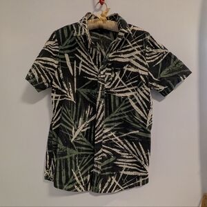 Volcom Men's Green and Black Tropical Print Shirt